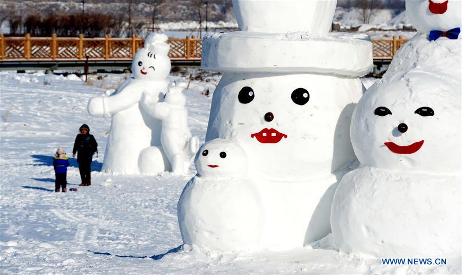 CHINA-HARBIN-SNOWMAN (CN)