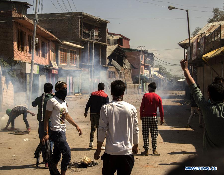 INDIA-KASHMIR-SRINAGAR-FUNERAL