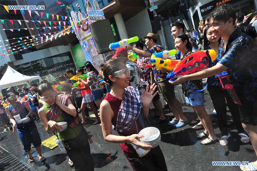 THAILAND-BANGKOK-SONGKRAN FESTIVAL