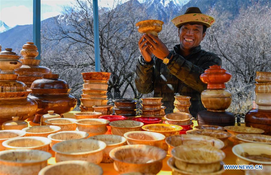 CHINA-TIBET-TOURISM SEASON (CN)