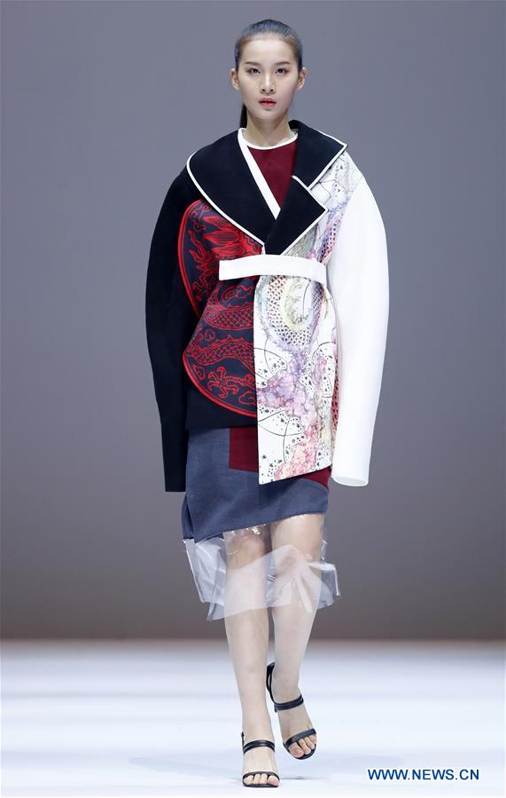 CHINA-BEIJING-GRADUATE FASHION WEEK (CN) 