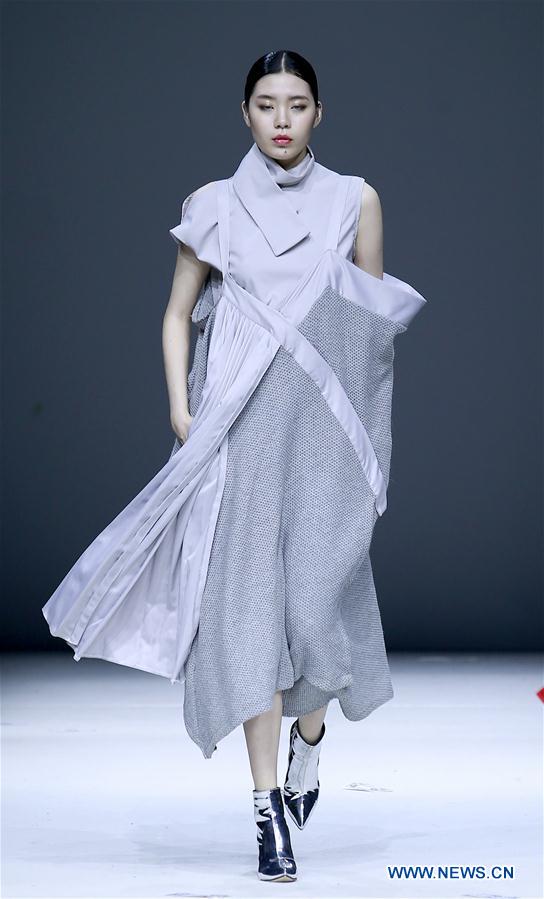 CHINA-BEIJING-GRADUATE FASHION WEEK (CN)