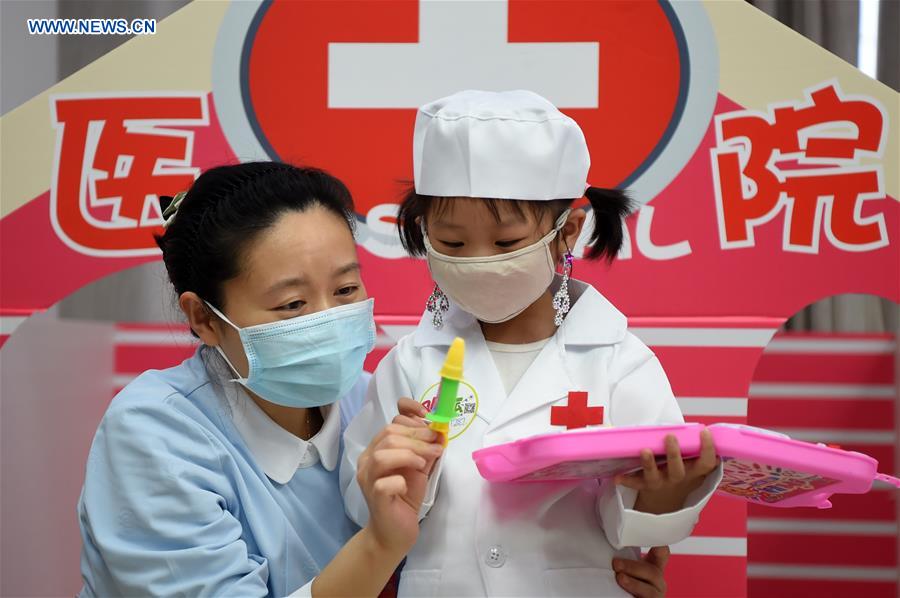 CHINA-CHONGQING-LEUKEMIA-ROLE PLAY (CN)