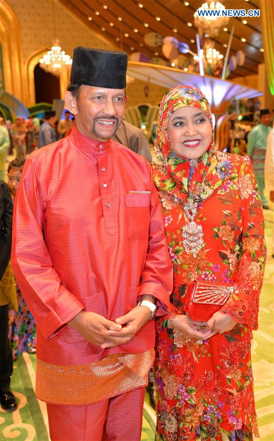 BRUNEI-BANDAR SERI BEGAWAN-HARI RAYA