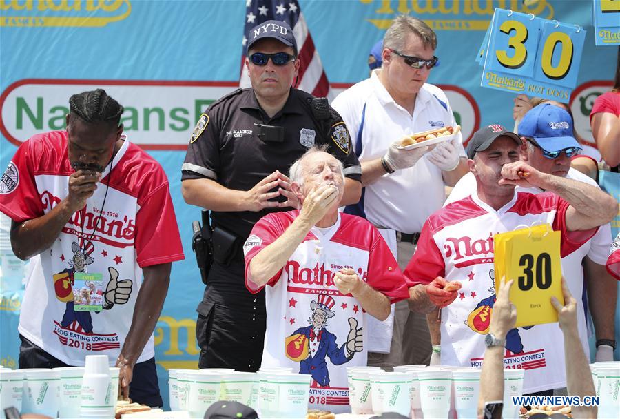 U.S.-NEW YORK-HOT DOG EATING CONTEST