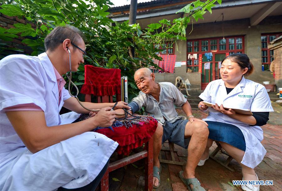 CHINA-MEDICAL WORKERS' DAY-RURAL AREA-HEALTH CARE (CN)