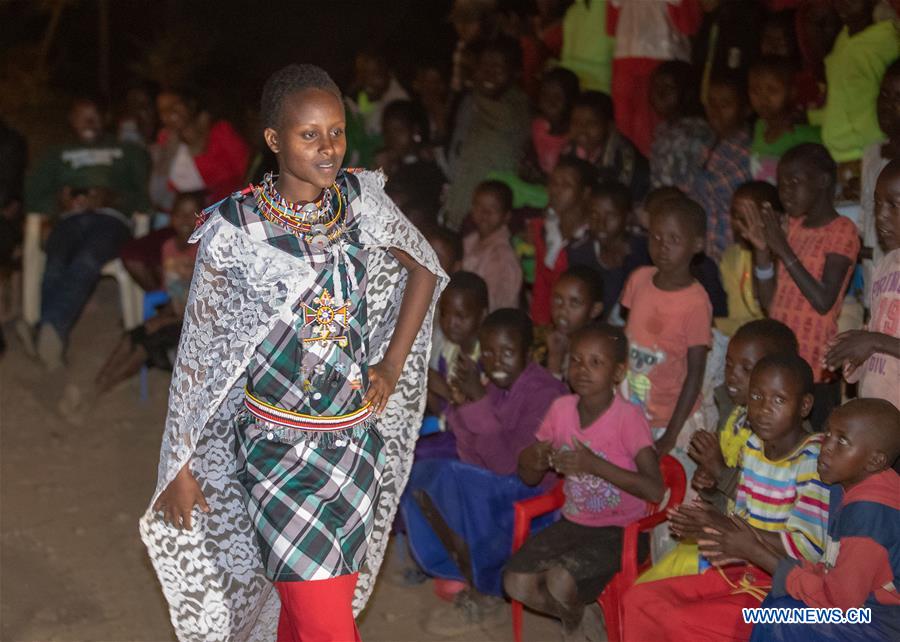 KENYA-OLENTOKO PRIMARY SCHOOL-MAASAI-BEAUTY