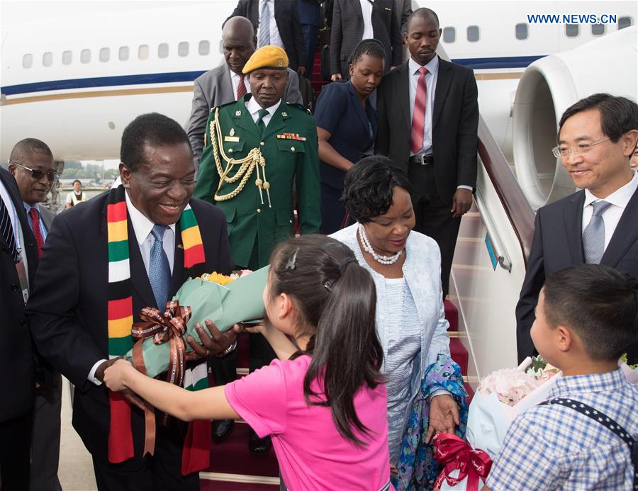 CHINA-BEIJING-ZIMBABWE-PRESIDENT-ARRIVAL (CN)