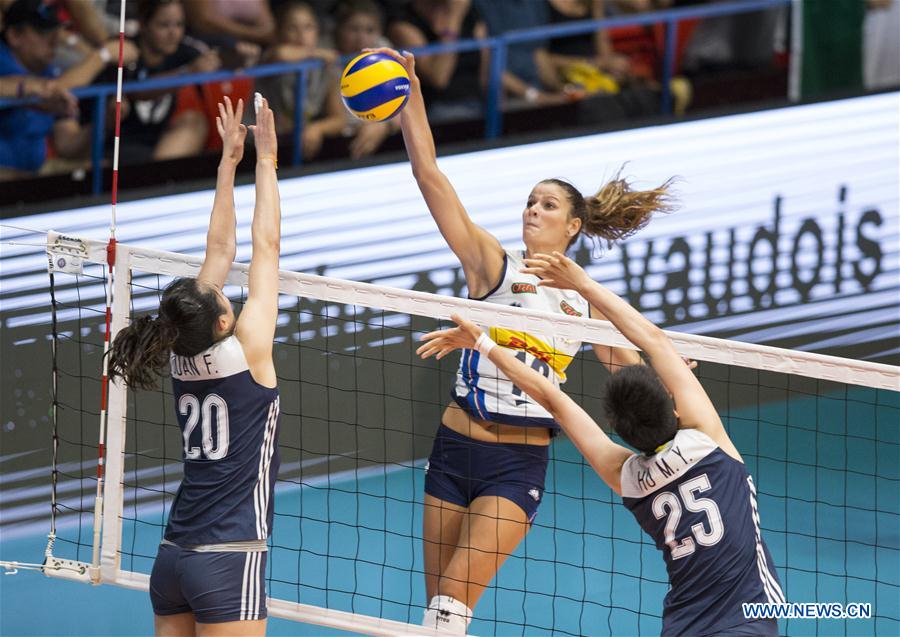 (SP)SWITZERLAND-MONTREUX-VOLLEYBALL-CHINA VS ITALY