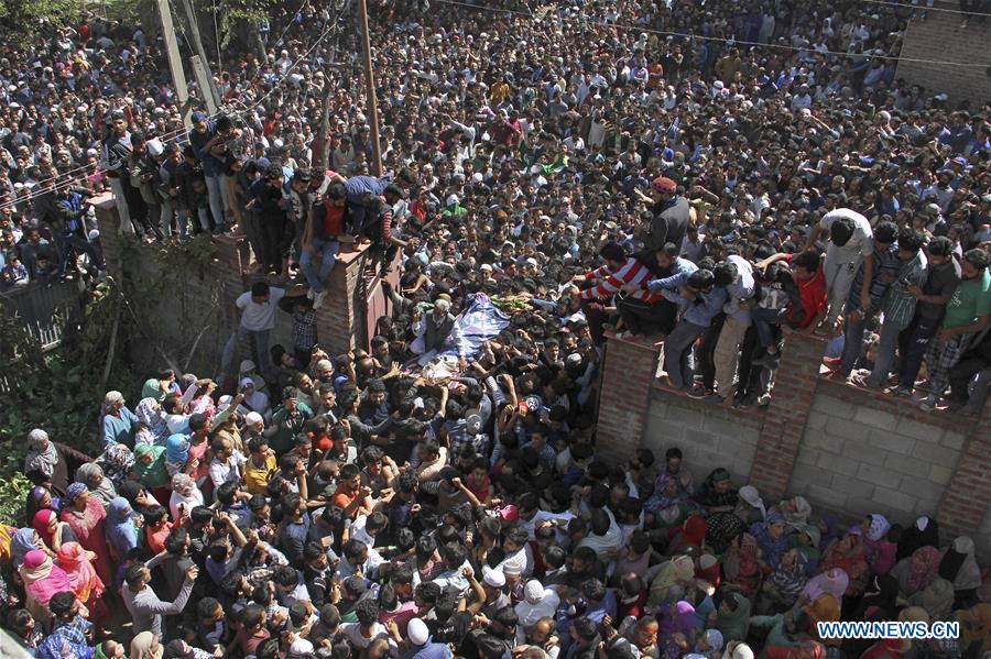 KASHMIR-SRINAGAR-FUNERAL