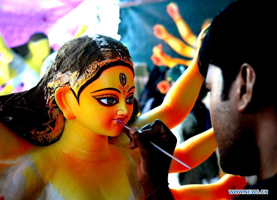 BANGLADESH-DHAKA-HINDU-DURGA-FESTIVAL