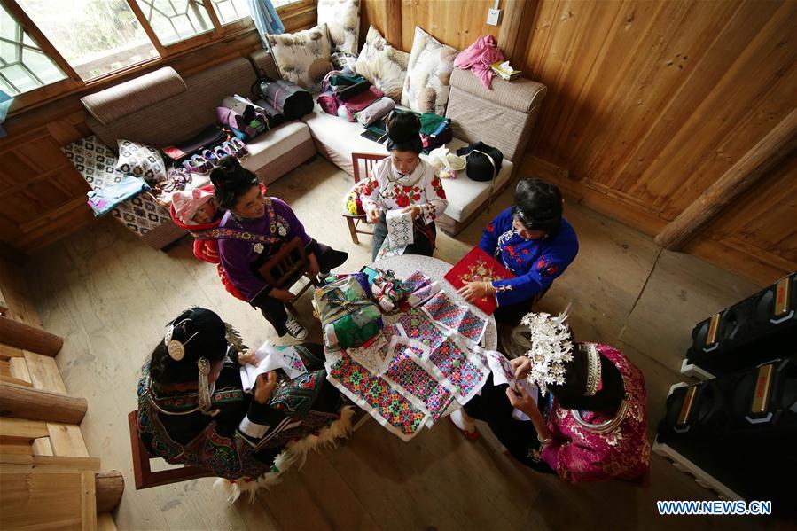 #CHINA-GUIZHOU-WOMEN-HANDICRAFTS (CN) 