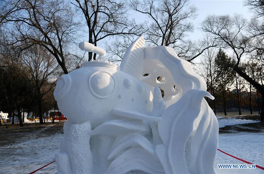 CHINA-HEILONGJIANG-HARBIN-SNOW SCULPTURES (CN)