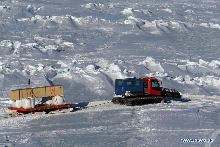 ANTARCTICA-XUELONG-UNLOADING OPERATION