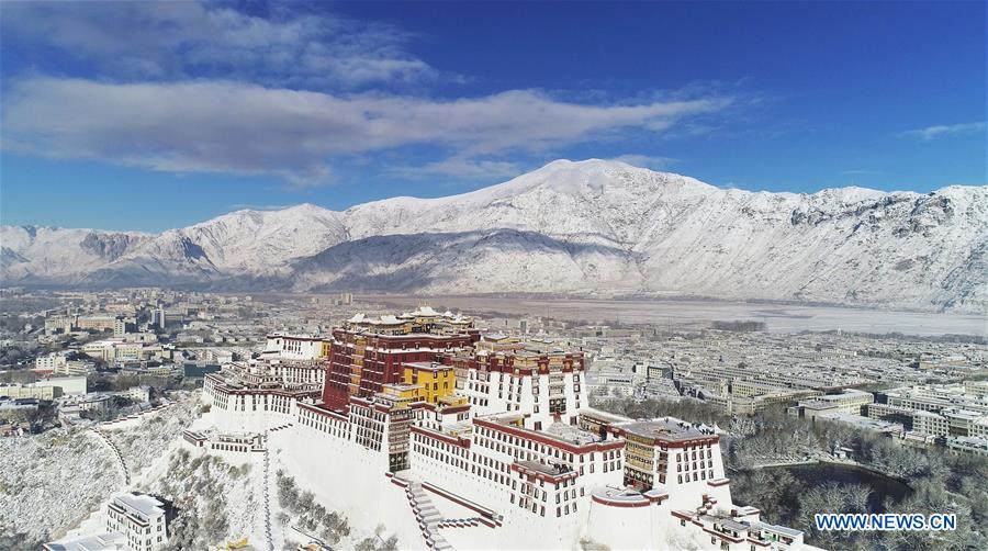 CHINA-TIBET-LHASA-SNOW (CN)