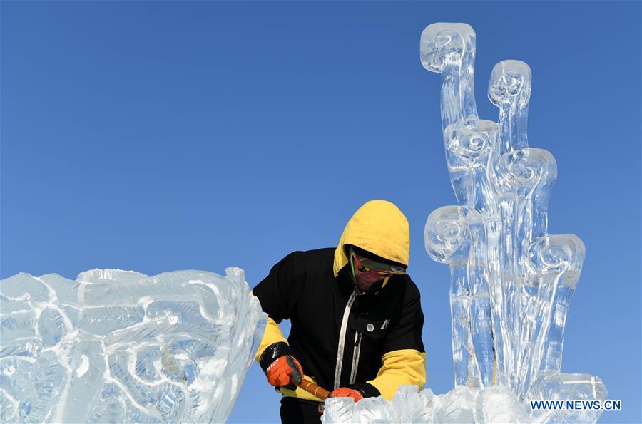 CHINA-HARBIN-ICE SCULPTURE-COMPETITION (CN)