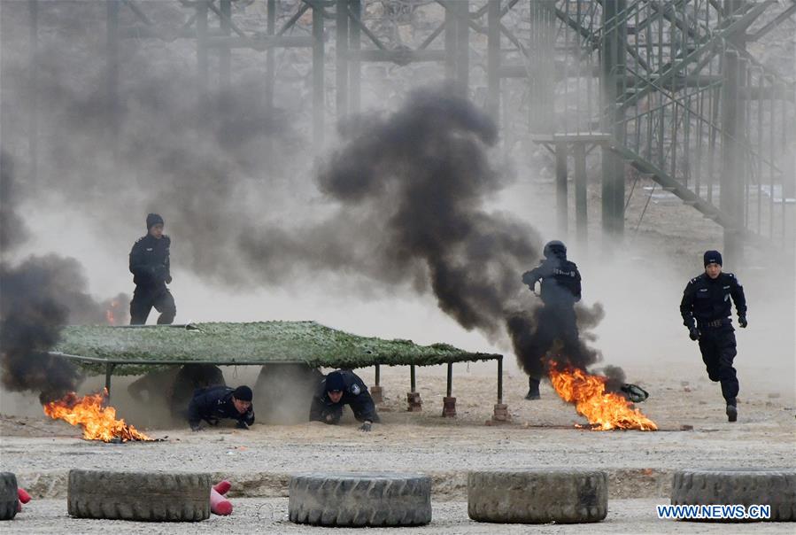 CHINA-SHANDONG-JINAN-POLICE DRILL (CN)