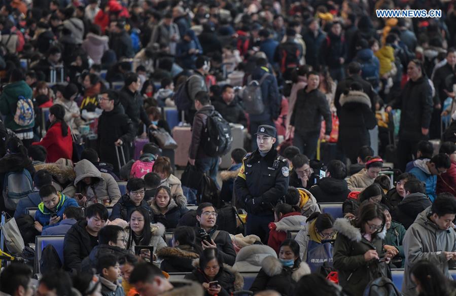 CHINA-SPRING FESTIVAL-HOLIDAY END-TRAVEL RUSH (CN)