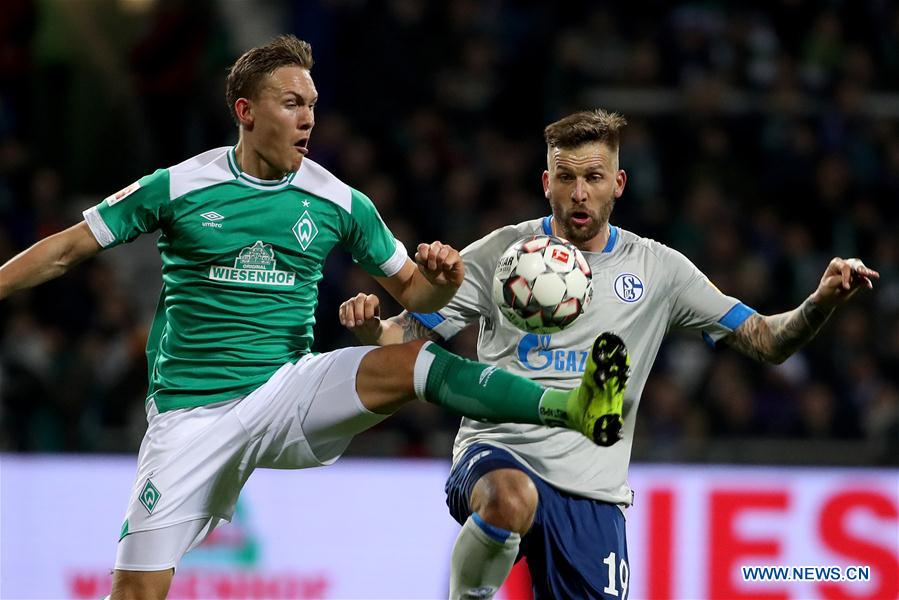 (SP)GERMANY-BREMEN-SOCCER-BUNDESLIGA-BREMEN VS SCHALKE 04