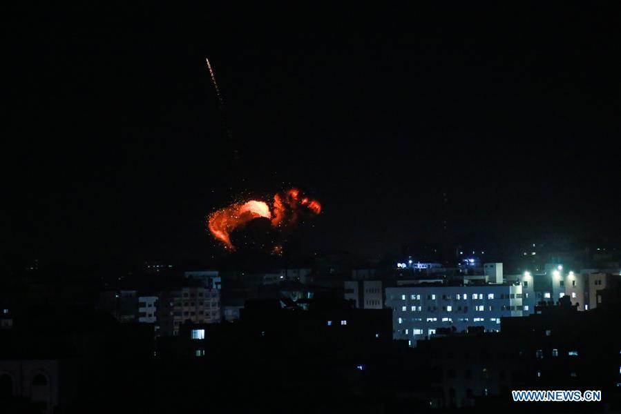 MIDEAST-GAZA CITY-AIR STRIKE