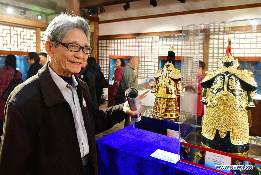 CHINA-FUZHOU-LACQUER THREAD SCULPTURE (CN)