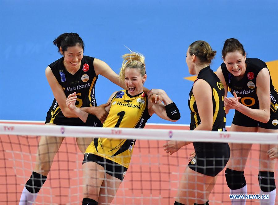 (SP)TURKEY-ISTANBUL-VOLLEYBALL-TURKISH WOMEN LEAGUE-VAKIFBANK VS FENERBAHCE