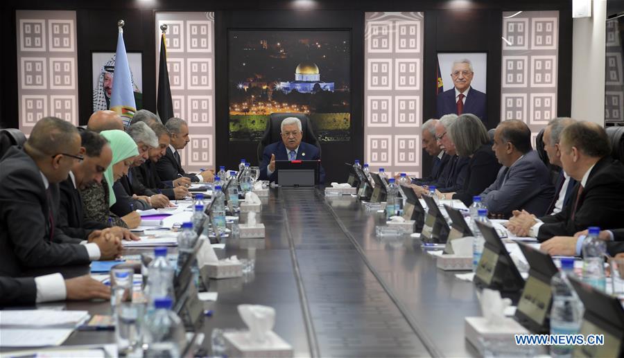 MIDEAST-RAMALLAH-PRESIDENT-CABINET MEETING