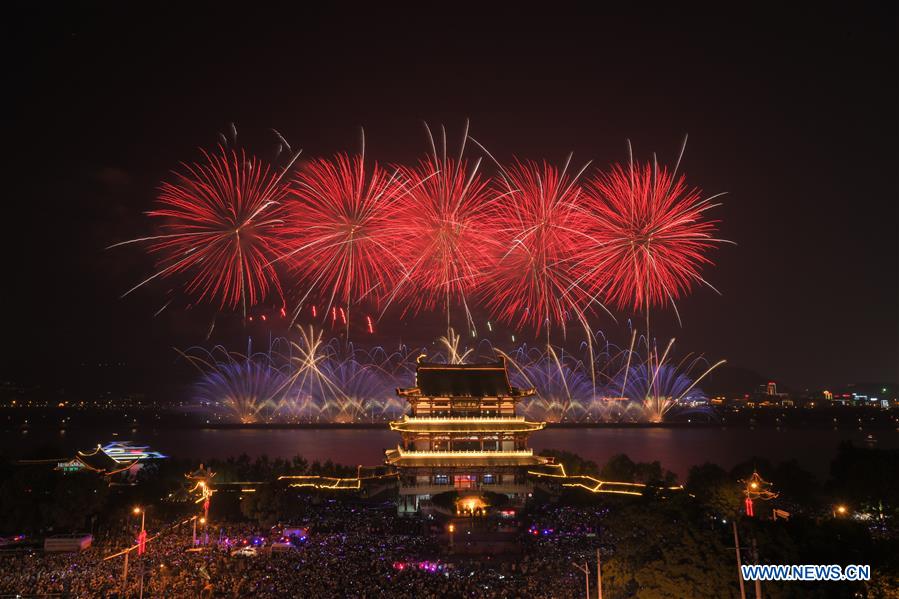 #CHINA-HUNAN-CHANGSHA-FIREWORKS (CN)