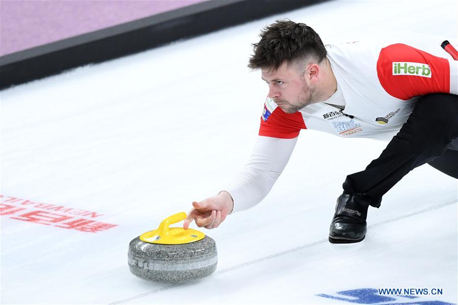 (SP)CHINA-BEIJING-CURLING-WCF WORLD CUP GRAND FINAL-DAY 2