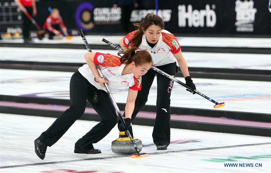 (SP)CHINA-BEIJING-CURLING-WCF WORLD CUP-GRAND FINAL