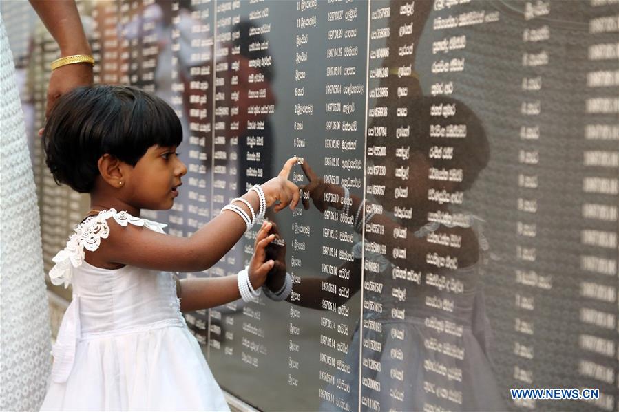 SRI LANKA-COLOMBO-WAR MEMORIAL