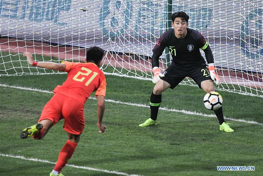 (SP)CHINA-CHENGDU-FOOTBALL-PANDA CUP INTERNATIONAL YOUTH TOURNAMENT-CHN U18 VS KOR U18 (CN)