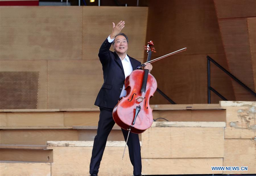 U.S.-CHICAGO-YO-YO MA-FREE CONCERT