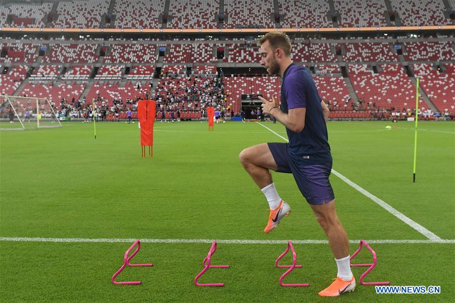 (SP)SINGAPORE-FOOTBALL-INTERNATIONAL CHAMPIONS CUP-TOTTENHAM HOTSPUR-TRAINING SESSION