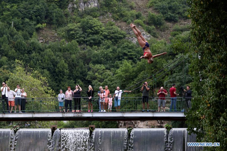 (SP)BOSNIA AND HERZEGOVINA-SARAJEVO-BENTBASA CLIFF DIVING COMPETITION