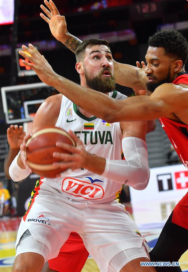 (SP)CHINA-DONGGUAN-BASKETBALL-FIBA WORLD CUP-GROUP H-LITHUANIA VS CANADA (CN)