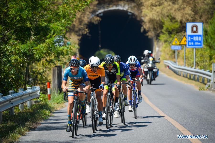 (SP)CHINA-YINGTAN-CYCLING-TOUR OF POYANG LAKE (CN)