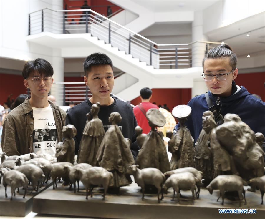 CHINA-CHONGQING-NATIONAL EXHIBITION-FINE ARTS-SCULPTURE (CN)