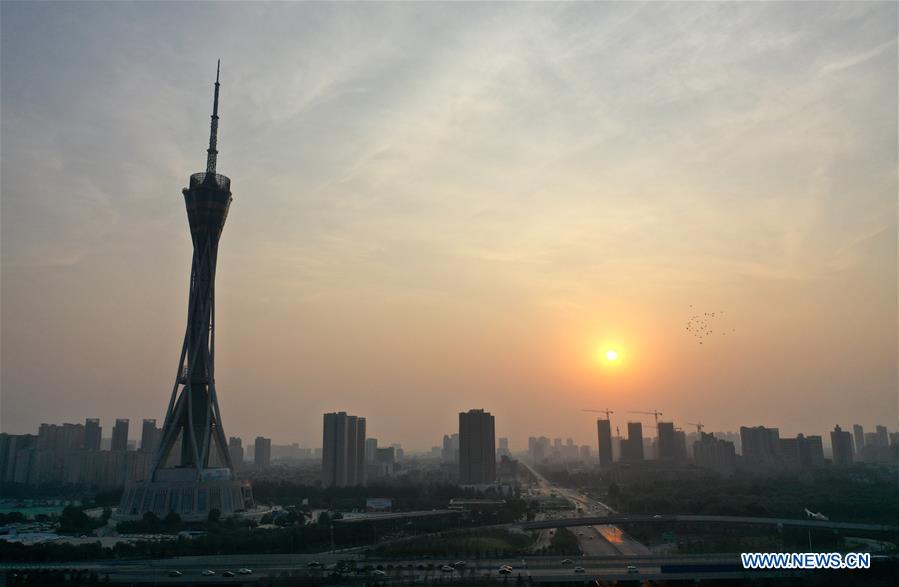 (PRC70Years)CHINA-MORNING-SCENERY (CN)