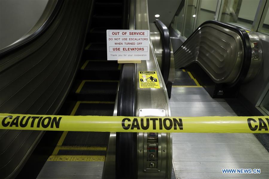 UN-FINANCIAL CRISIS-ESCALATORS-FOUNTAIN-OUT OF SERVICE