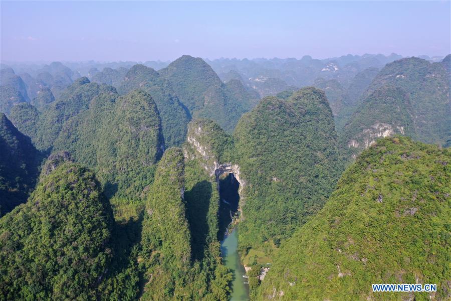 CHINA-GUANGXI-LUOCHENG-GEOPARK-SCENERY (CN)