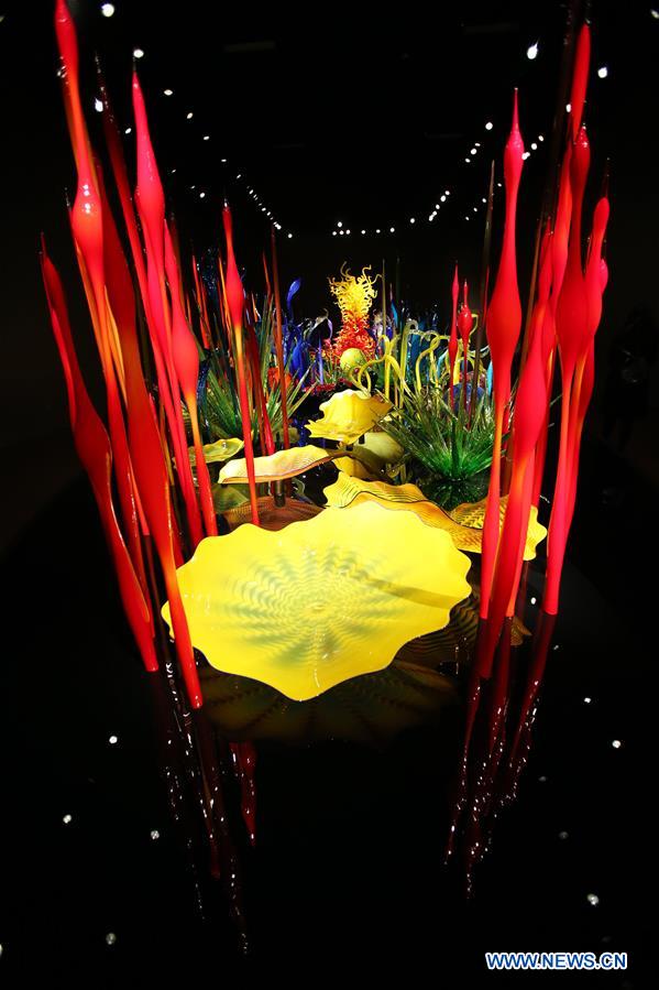 U.S.-SEATTLE-CHIHULY GARDEN AND GLASS-GLASS ARTWORKS