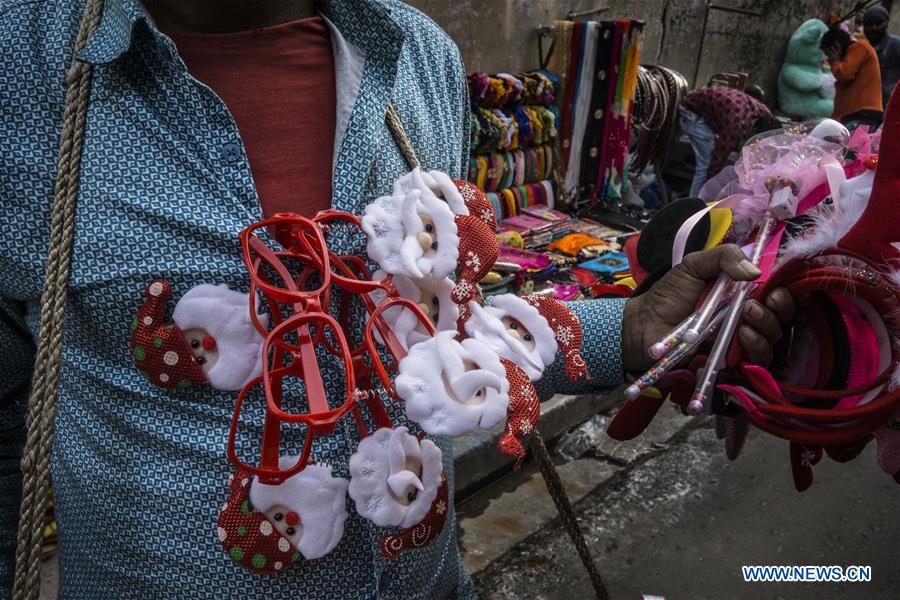 INDIA-KOLKATA-CHRISTMAS MARKET 