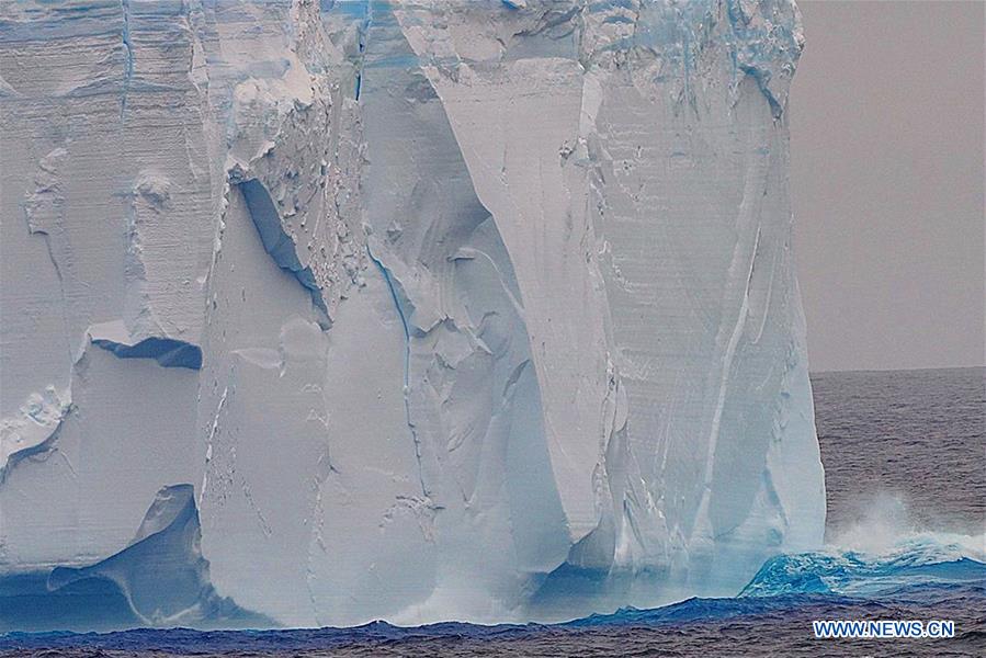 CHINA-XUELONG 2-ANTARCTIC EXPEDITION-ICEBERG