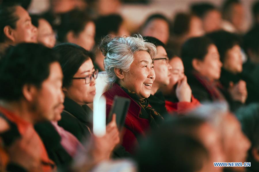 CHINA-CHONGQING-PENGSHUI COUNTY-CHINA OPERA HOUSE-BENEFIT PERFORMANCE (CN)