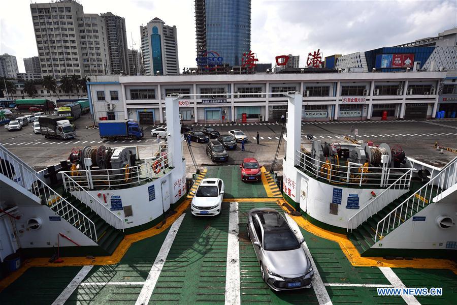 CHINA-HAIKOU-PORT-SPRING FESTIVAL-TRAVEL RUSH (CN)