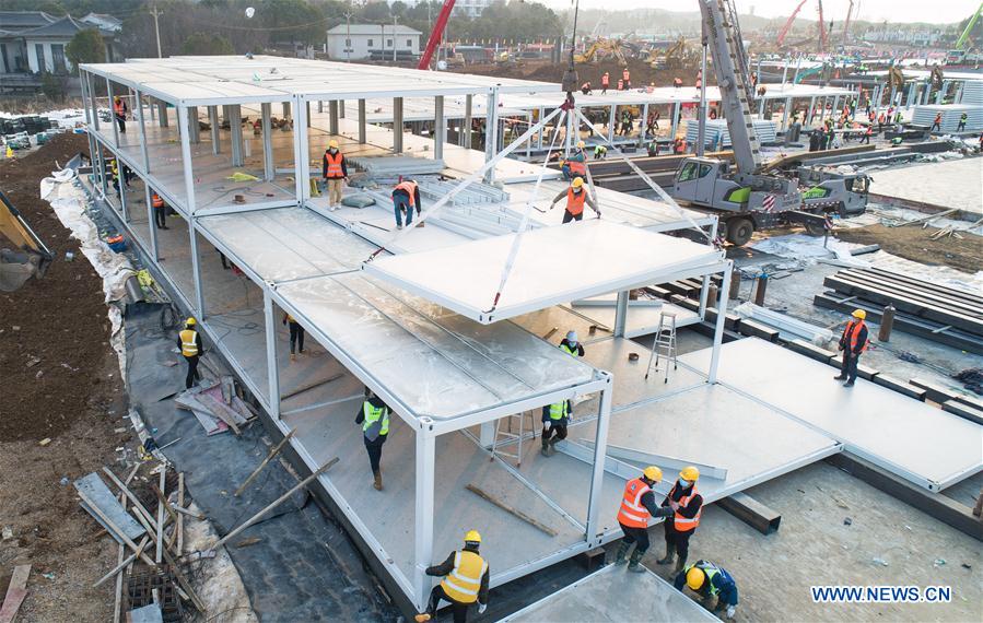 CHINA-WUHAN-CORONAVIRUS CONTROL-MAKESHIFT HOSPITAL-CONSTRUCTION (CN)