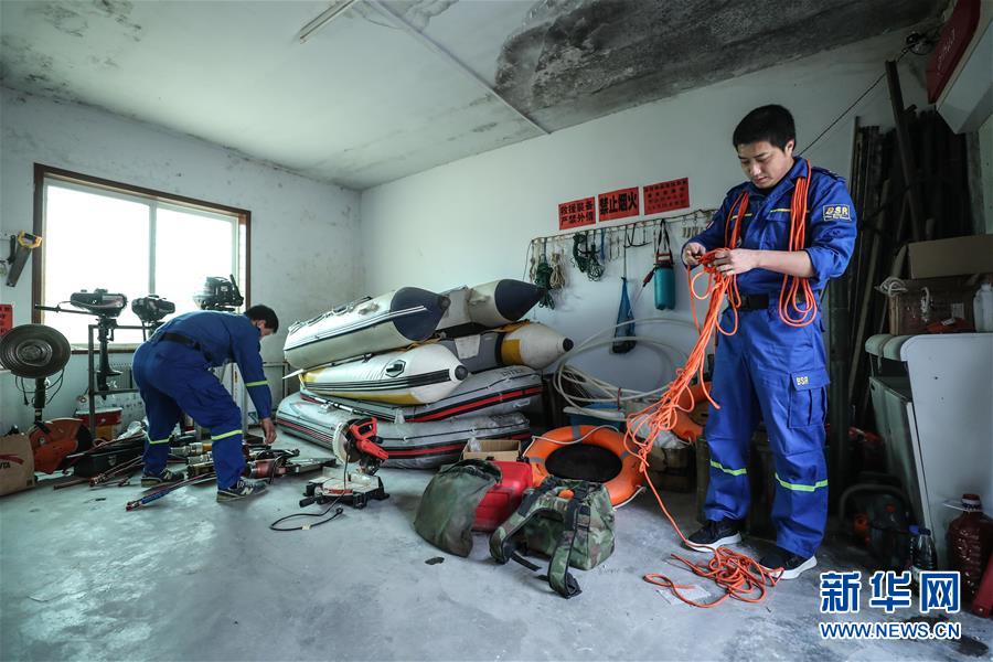 （圖文互動）（3）讓更多人樂于奉獻——遼寧葫蘆島愛心志愿團隊群像