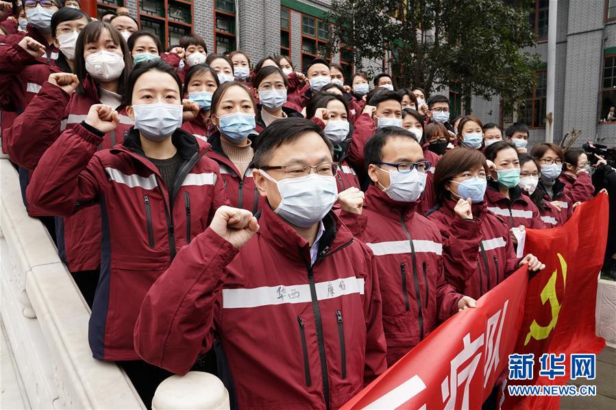 （新華全媒頭條·圖文互動）（4）“始終把人民群眾生命安全和身體健康放在第一位”——中國抗疫彰顯“生命至上、人民至上”理念