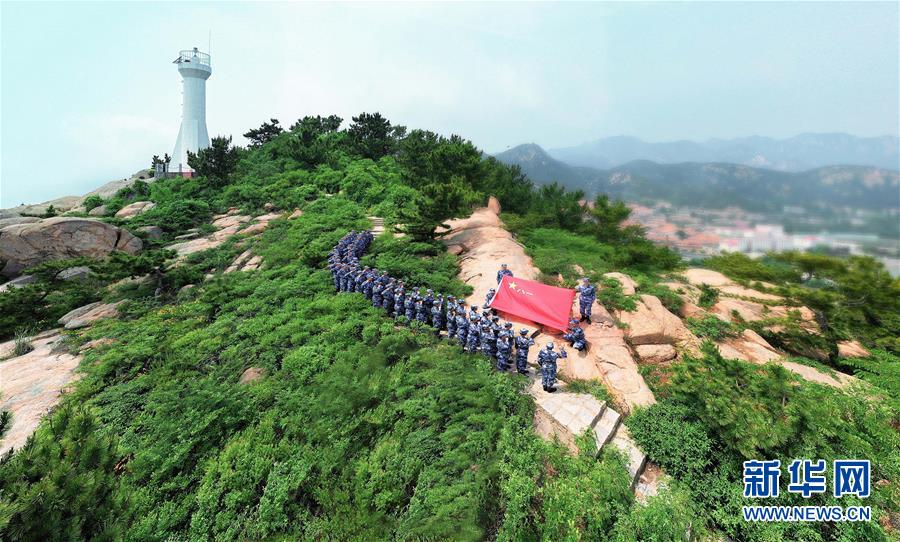 （在習(xí)近平強(qiáng)軍思想指引下·我們在戰(zhàn)位報告·圖文互動）（4）鍛造共和國“水下盾牌”——北部戰(zhàn)區(qū)海軍某潛艇部隊備戰(zhàn)打仗記事